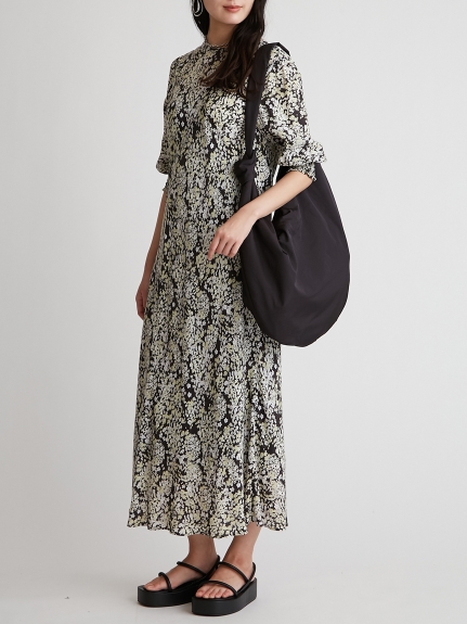 後ろリボンバイアスナロー花柄ワンピース マキシ ロングワンピース ワンピース Mila Owen ミラオーウェン の通販サイト 公式