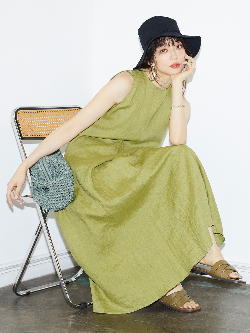 最新入荷】 ステッチワークノースリリネンマキシ 