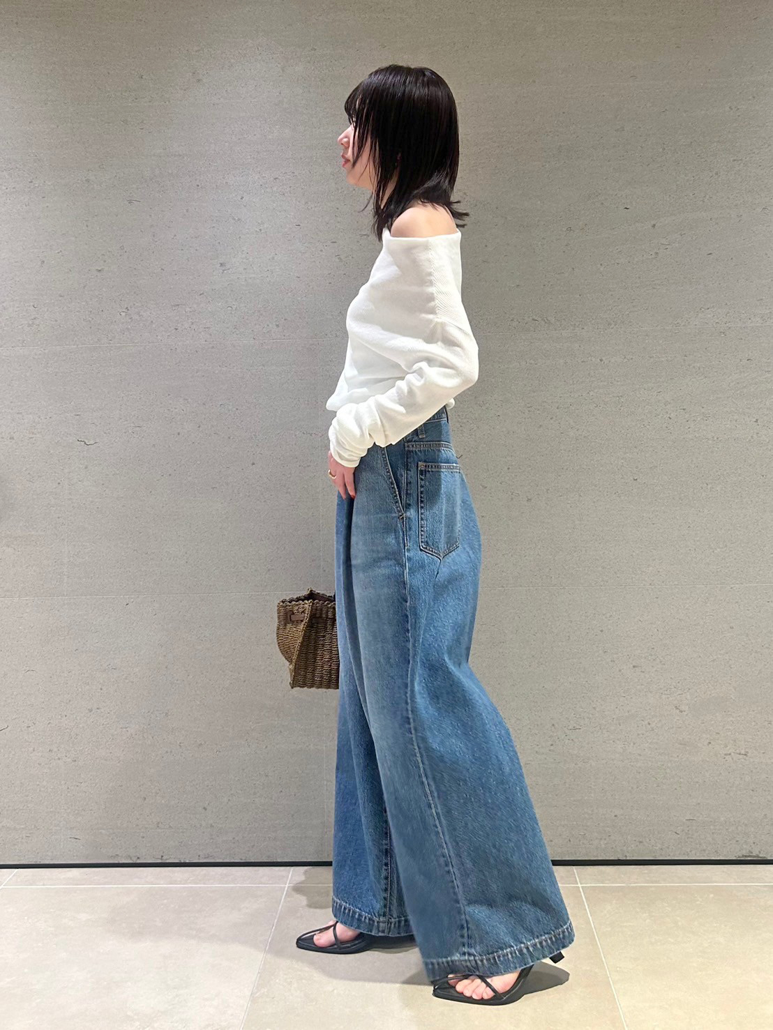 00s   デニムペインターパンツ ルーズバギーW33 00s デニムペインターパンツ ルーズバギーW33 00s TOMMY