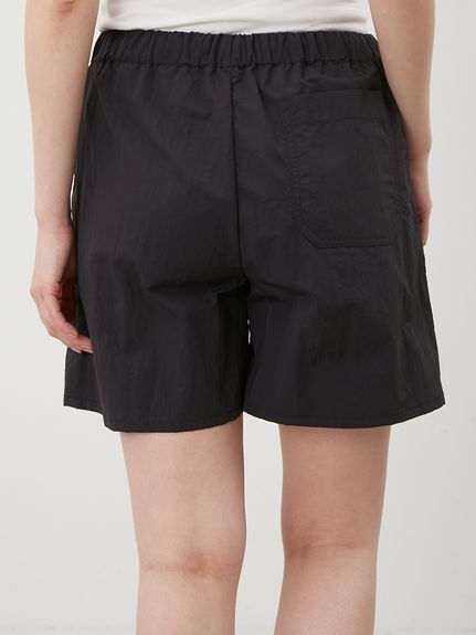 Yahoo!オークション -「ショートパンツ」(ナイロン) (ショート