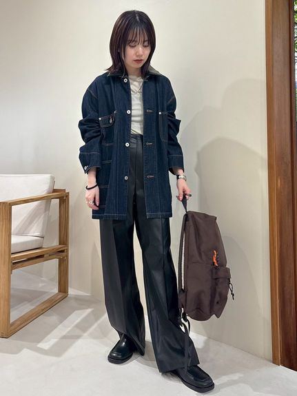 フェイクレザーセンタープレスワイドイージーパンツ(ワイド