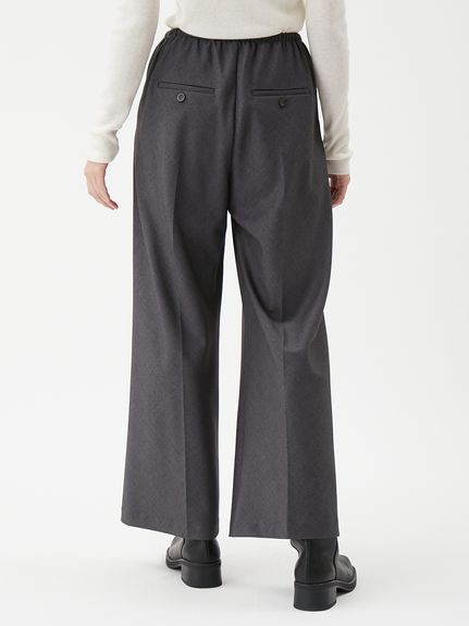 スーツ地イージーパンツ(ワイドパンツ)｜パンツ｜Mila Owen（ミラ