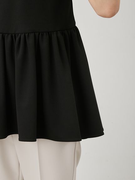 ミニオン様即完売 入手困難 Heve ヘイヴ Evaホワイトパフスリーブ 後あきテールヘムペプラムカットソーブラウス(ブラウス