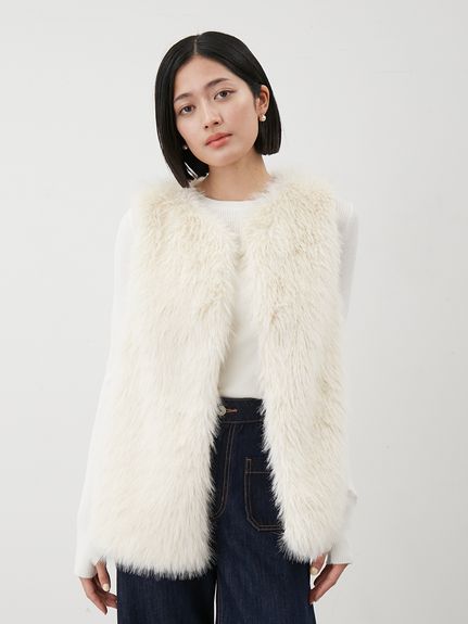 カツナテイオーミラオーウェン　ダウンベスト　完売商品　新品未使用 Mila Owen（ミラオーウェン）の「フード付きパテッドフレンチ
