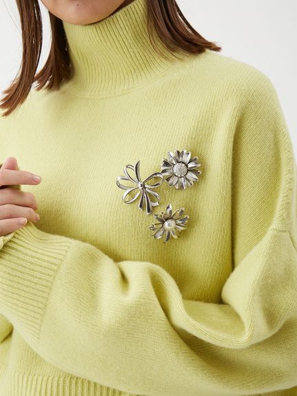 メタルフラワーブローチ(アクセサリー)｜Mila Owen（ミラオーウェン