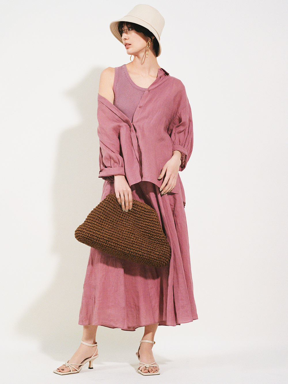 ペーパークラッチバッグ クラッチバッグ バッグ Mila Owen ミラオーウェン の通販サイト 公式