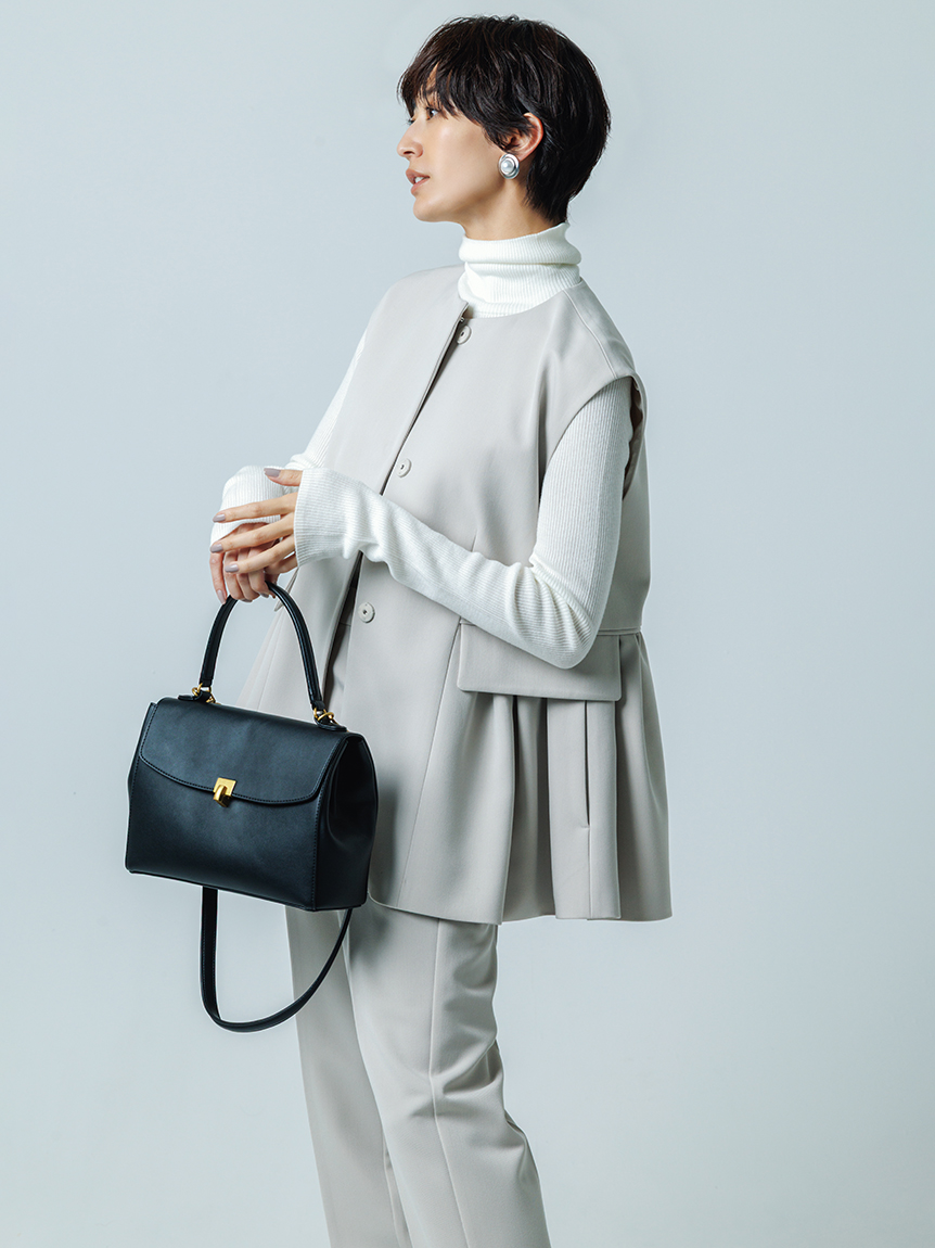 メタルモチーフスクエアバッグ(ショルダーバッグ)｜バッグ｜Mila Owen