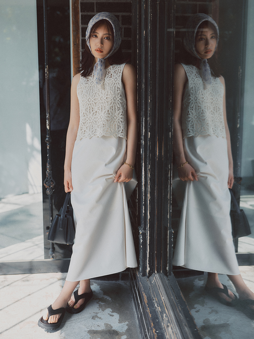 レオナール　カットソー　花柄　グラデーション　綺麗　リボン　ウール　シルク　M LEONARD - レオナール FASHION カットソー 長袖 花柄 ウール
