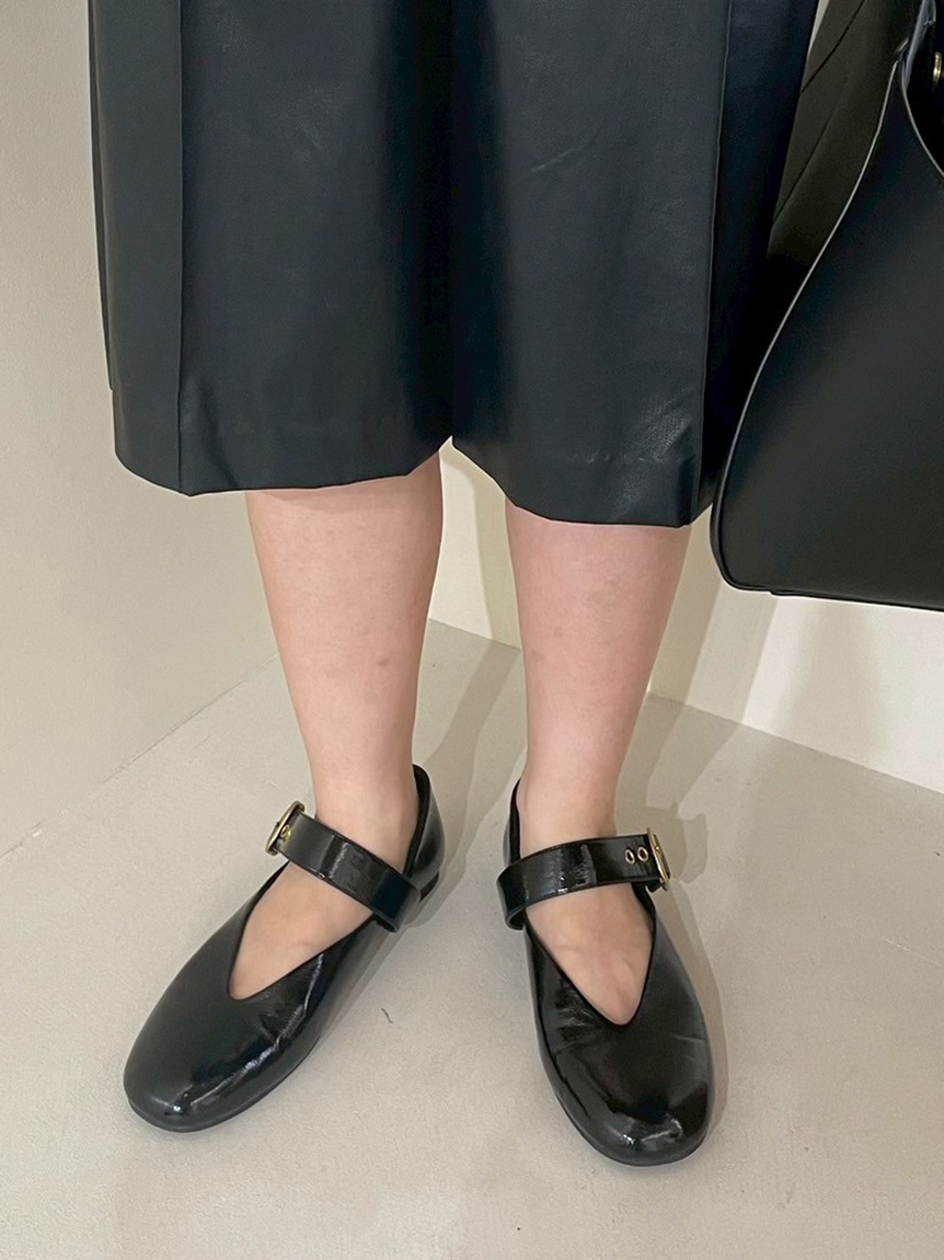 ワイドベルトバレエシューズ(パンプス)｜シューズ｜Mila Owen