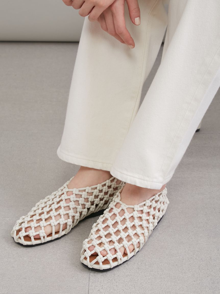 美品　Pretty Ballerinas ホワイトメッシュ バレエシューズ メッシュバレエ(シューズ)｜Mila Owen（ミラオーウェン）の通販サイト