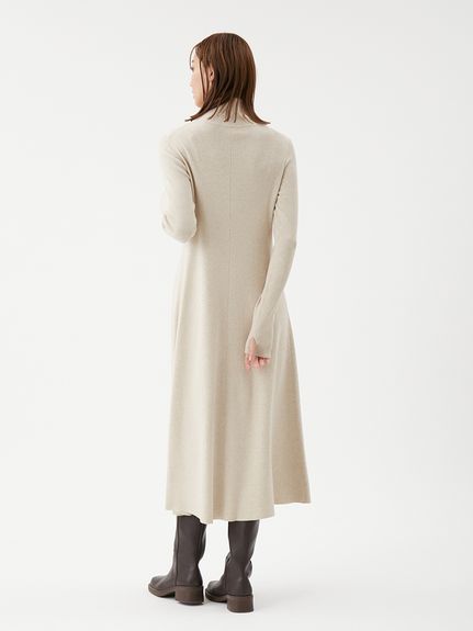 タートルネックリブニットフレアワンピース(ニットワンピース