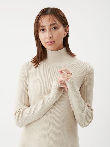 タートルネックリブニットフレアワンピース(ニットワンピース