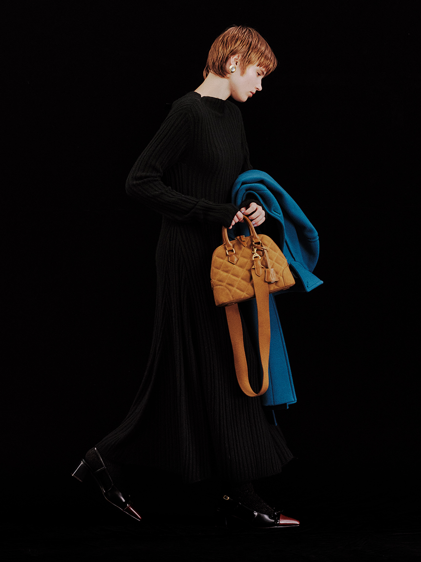 WEB限定】後ろリボンフレアロングリブニットワンピース(マキシ・ロング