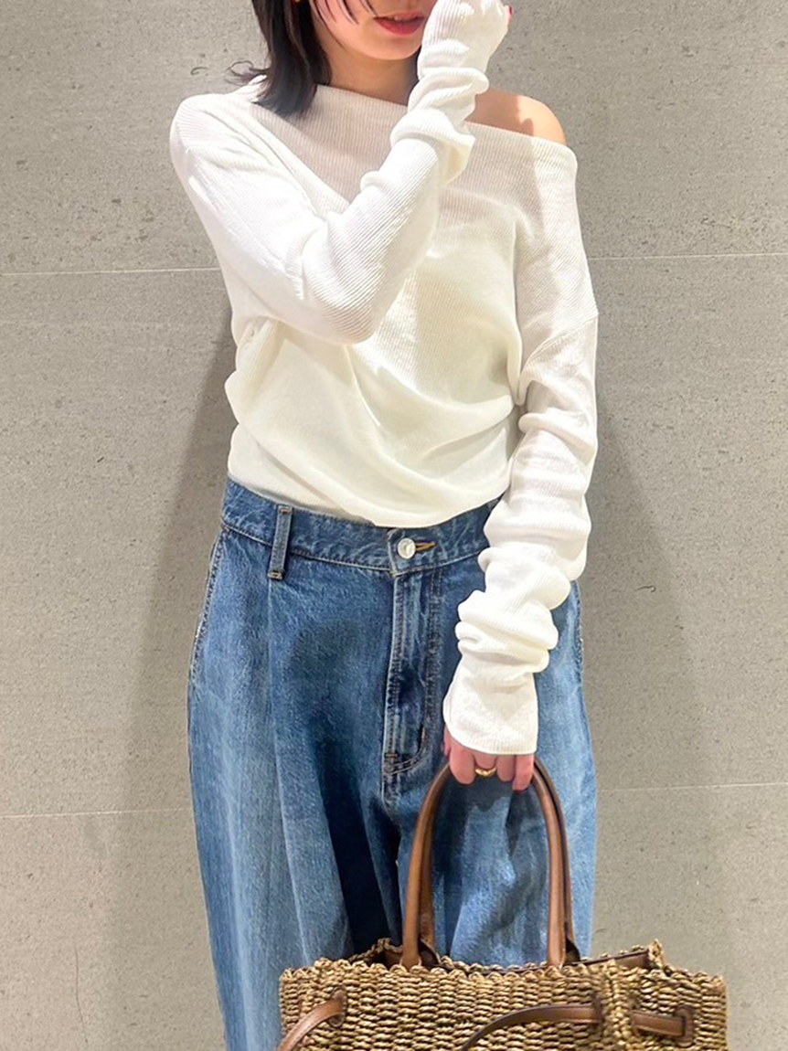 ギャザーデザインオフショルリブニット【ウォッシャブル
