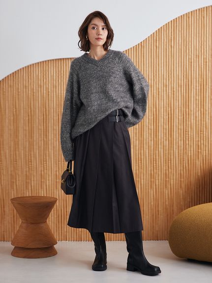 スパンコールVネックシャギーニット(ニット)｜トップス｜Mila Owen