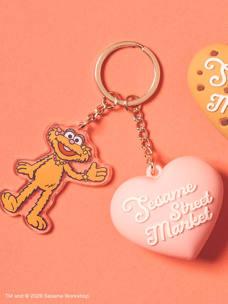 BIG HUGS,BIG HEARTS】ハートチャーム(キーホルダー)｜SESAME STREET