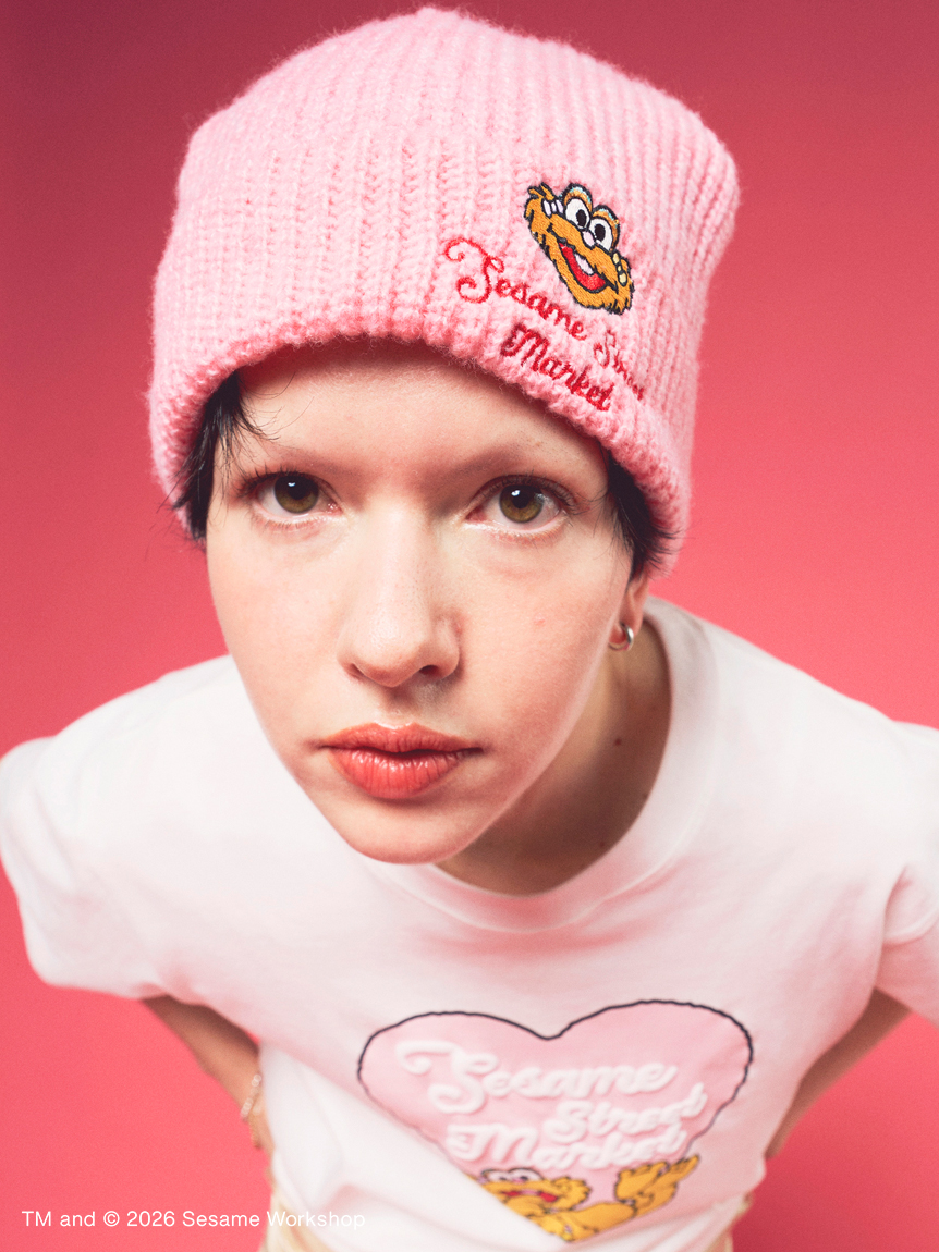 【16日まで出品】レアDJまる 私物 ピンクニット帽 生誕私物プレゼント BIG HUGS,BIG HEARTS】ニットキャップ(その他)｜SESAME STREET MARKET