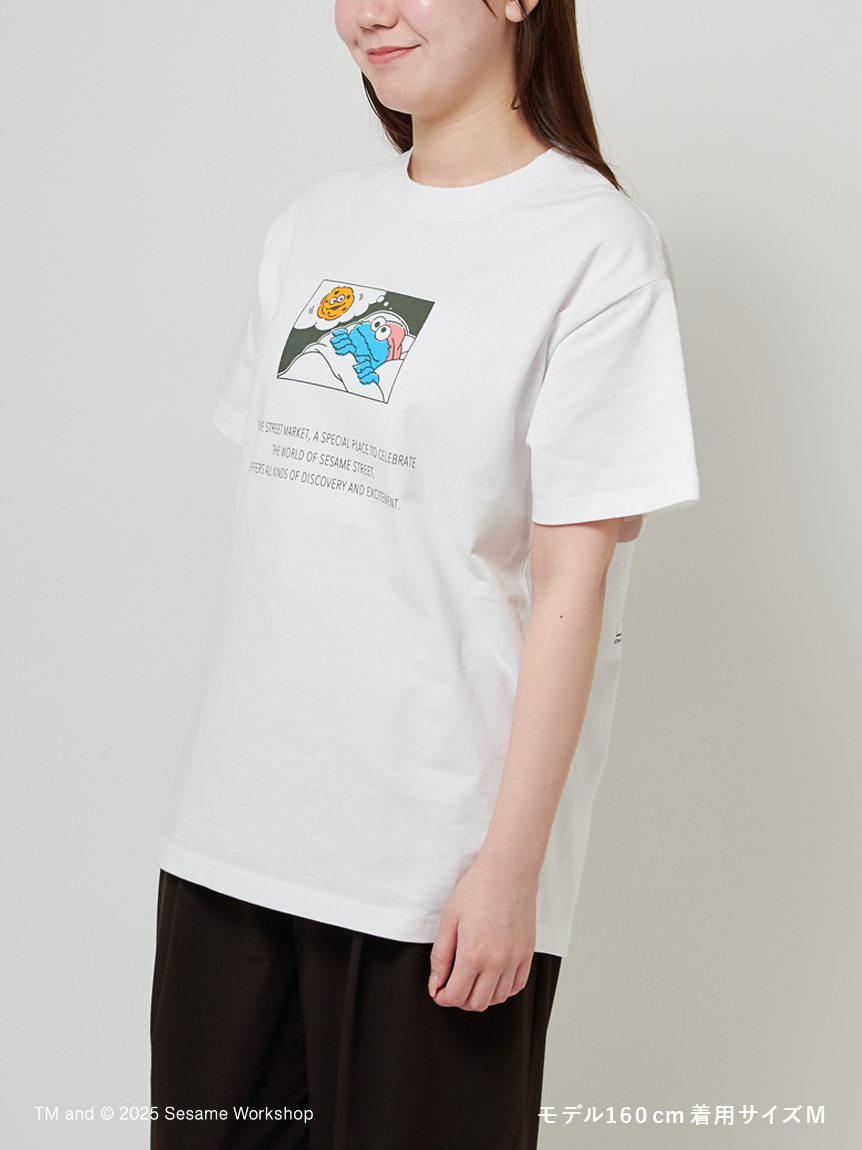 UNISEX】コミックアートTシャツ(トップス)｜SESAME STREET MARKET/公式