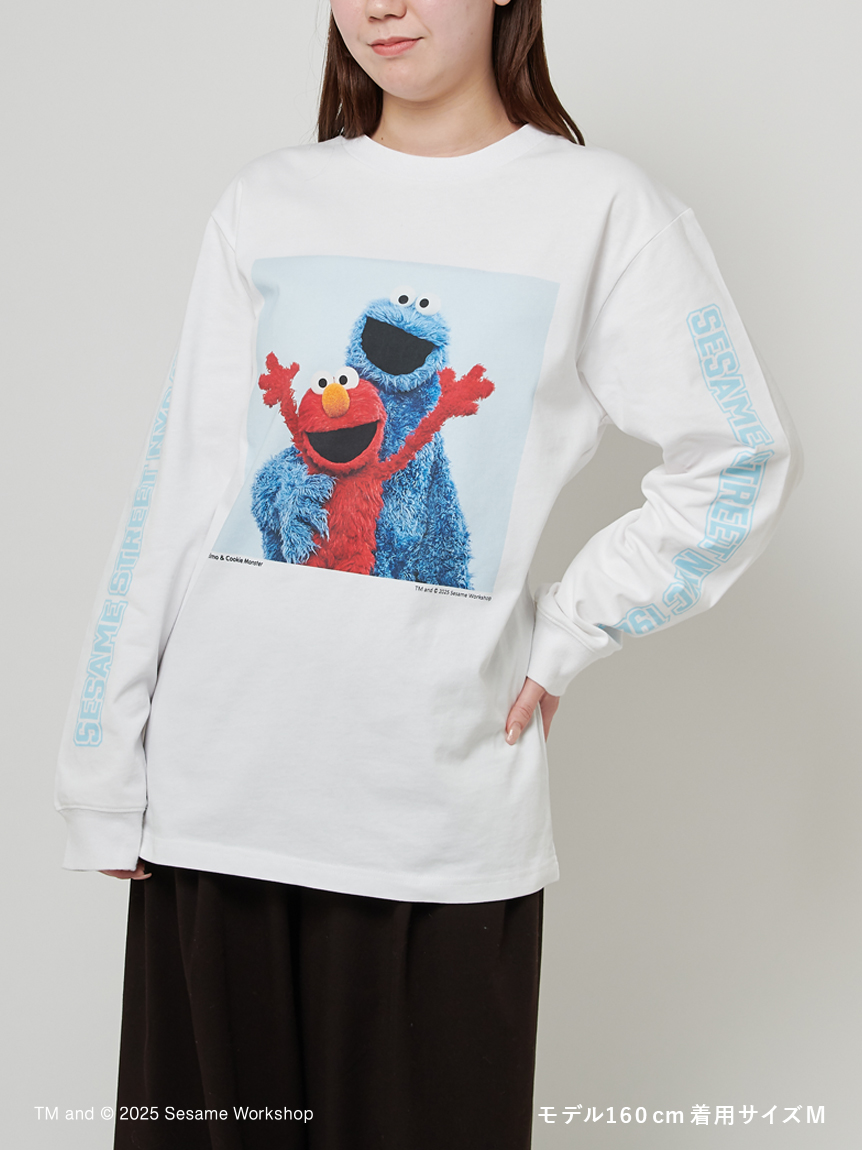 UNISEX】グラフィックロングTシャツ(トップス)｜SESAME STREET