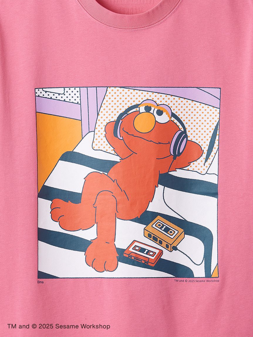 UNISEX】エルモ アートTシャツ（TAPE）(トップス)｜SESAME STREET