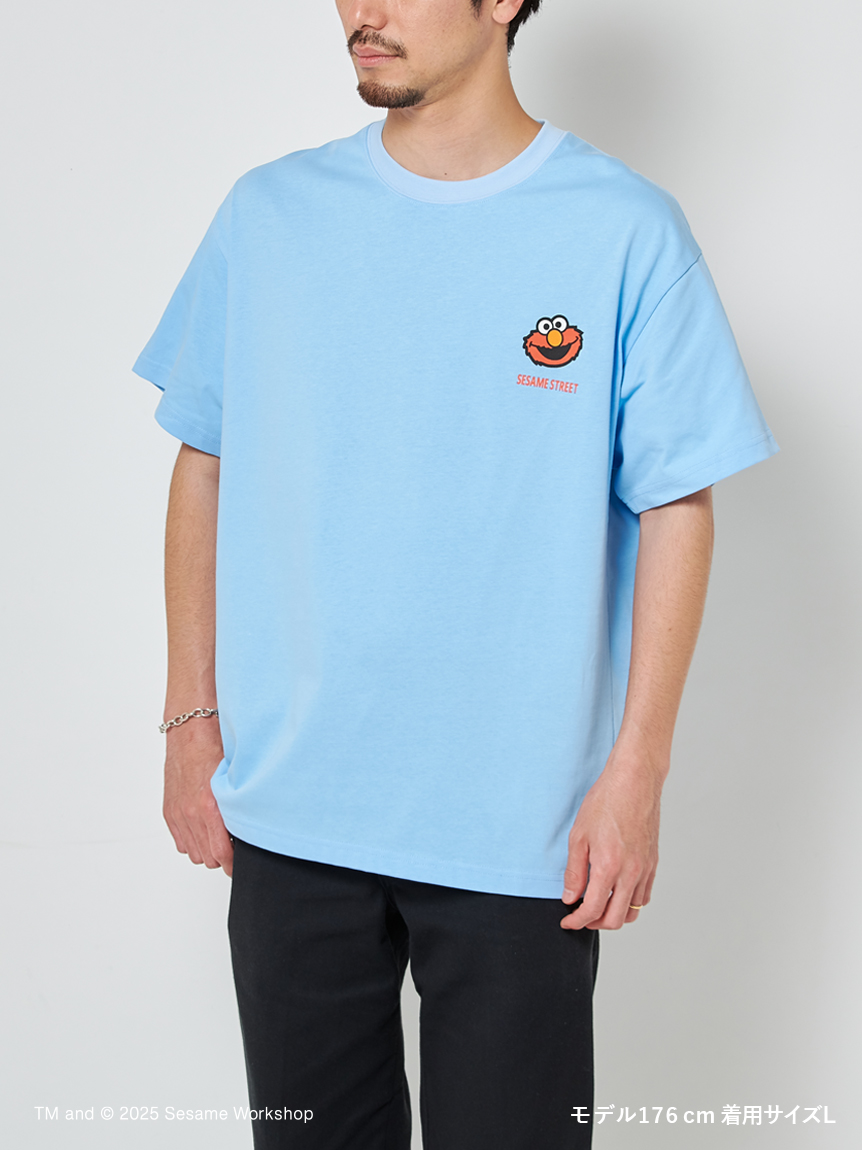 UNISEX】キャラクターアートTシャツ（ELMO＆FRIENDS）(トップス