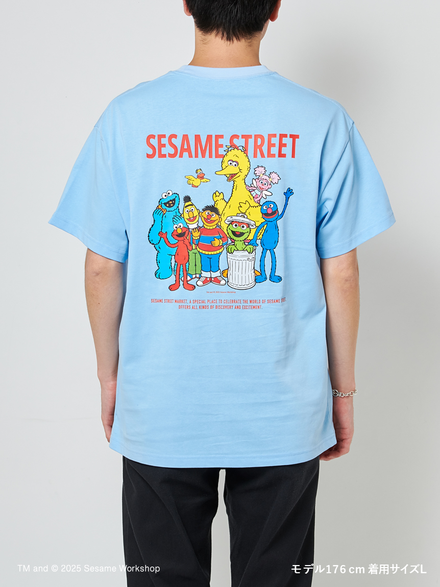 FACT キャラクターTシャツ L UNISEX】キャラクターアートTシャツ（ELMO＆FRIENDS）(トップス