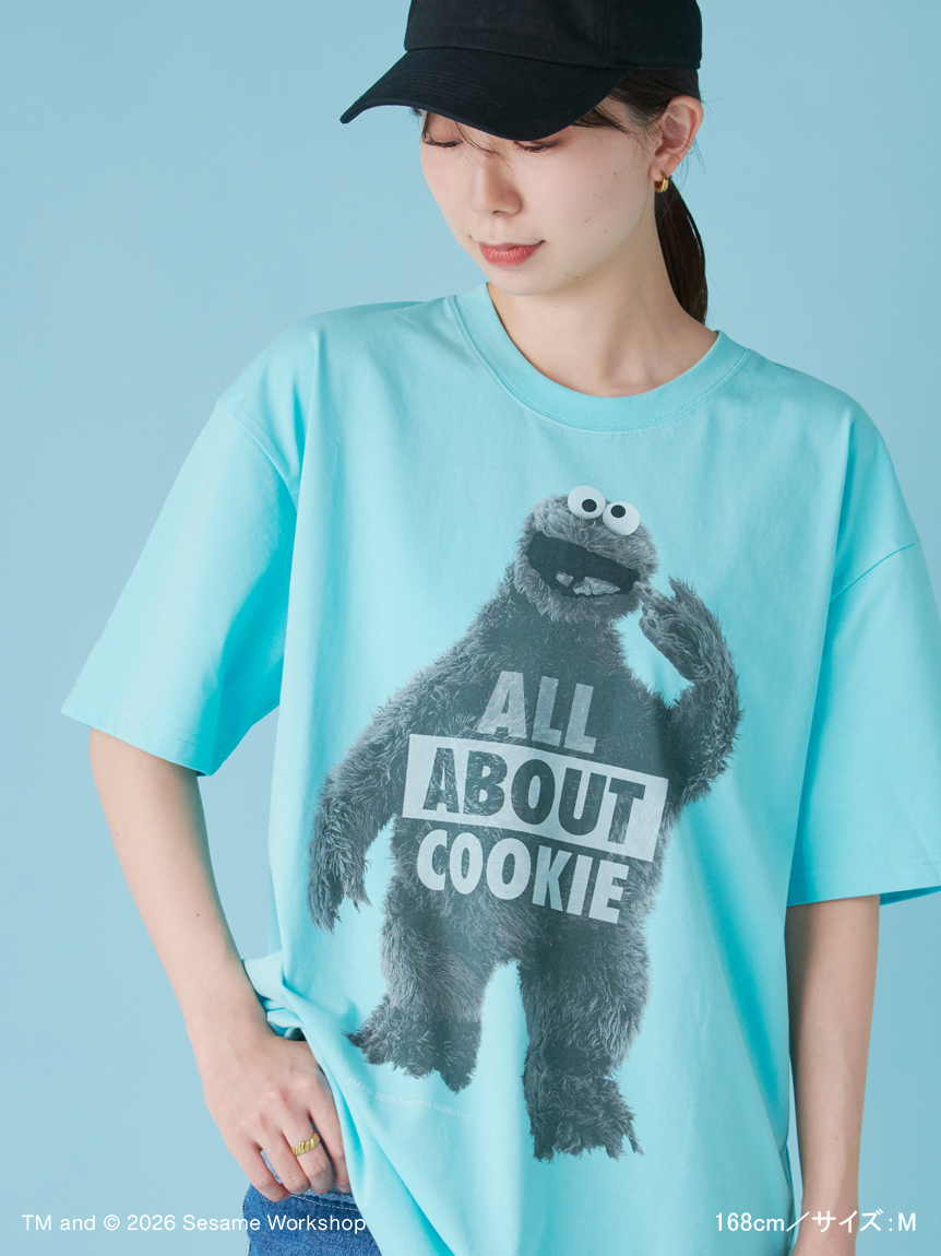 UNISEX】プリントTシャツ（ALL ABOUT）(トップス)｜SESAME STREET