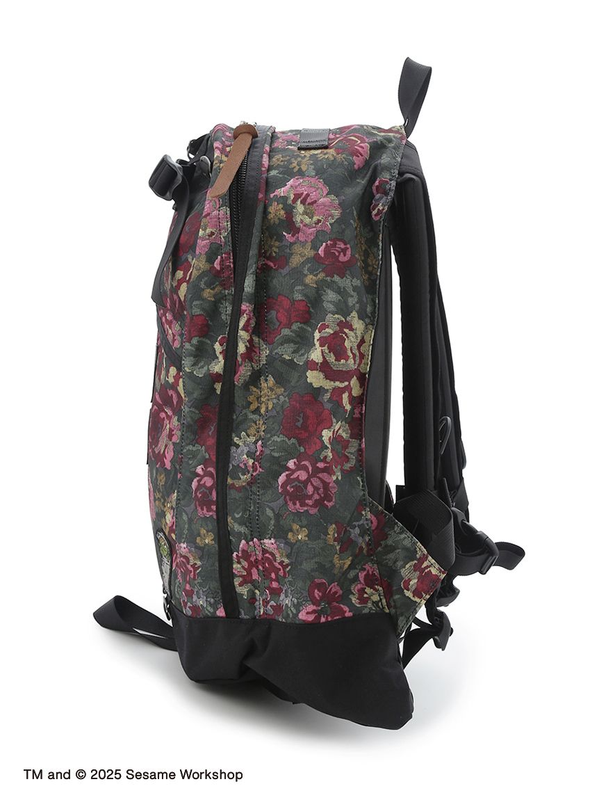 GREGORY×SESAME STREET MARKET／GARDEN TAPESTRY(バッグ・エコ