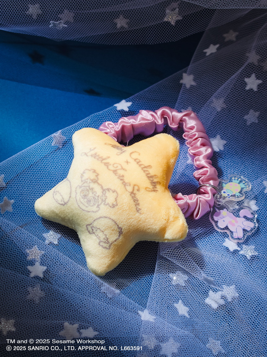 アビー×リトルツインスターズ】チャーム付きミニシュシュ(ヘア小物