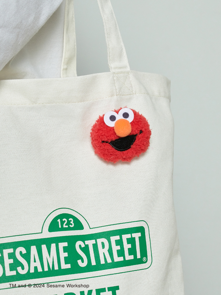 ぬいぐるみバッジ エルモ(ぬいバッジ)｜SESAME STREET MARKET/公式通販 