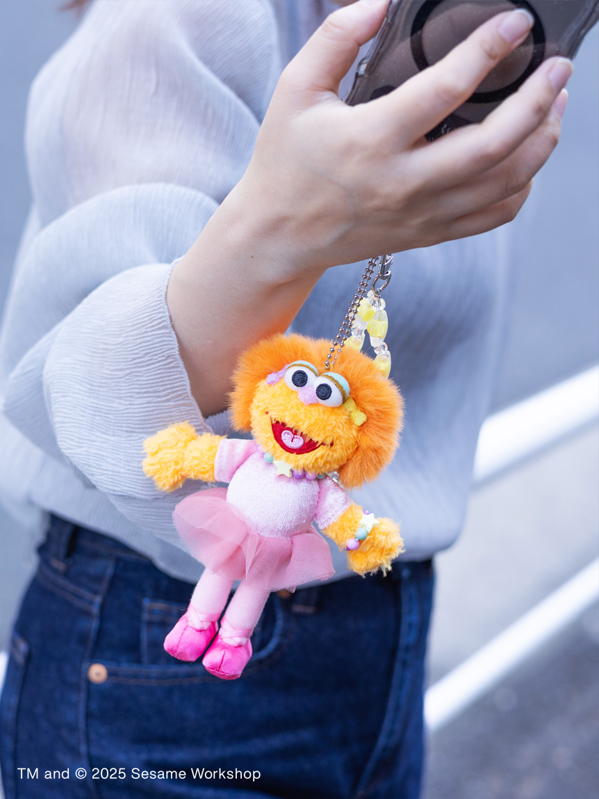 ぬいぐるみチャームゾーイ(ぬいチャーム)｜SESAME STREET MARKET