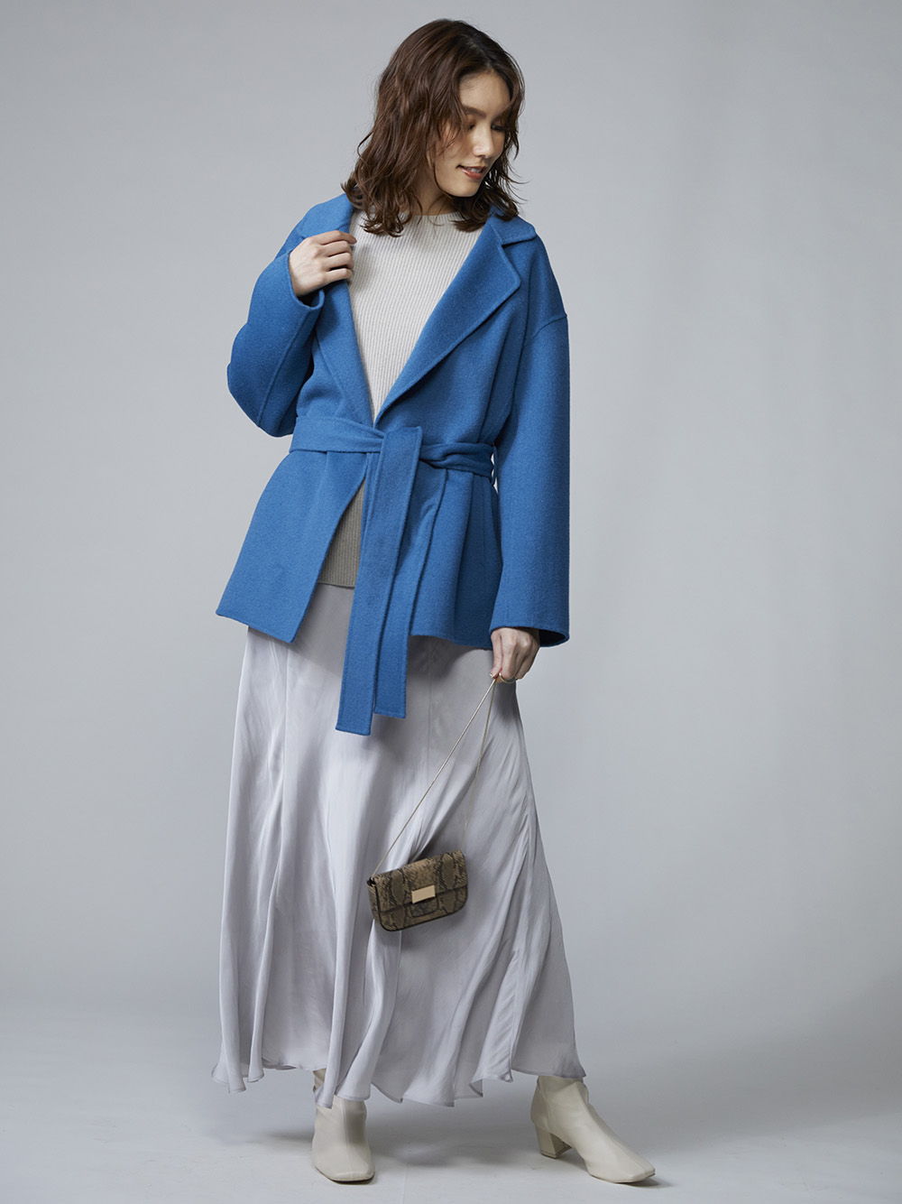 ウエストマークショートリバーコート