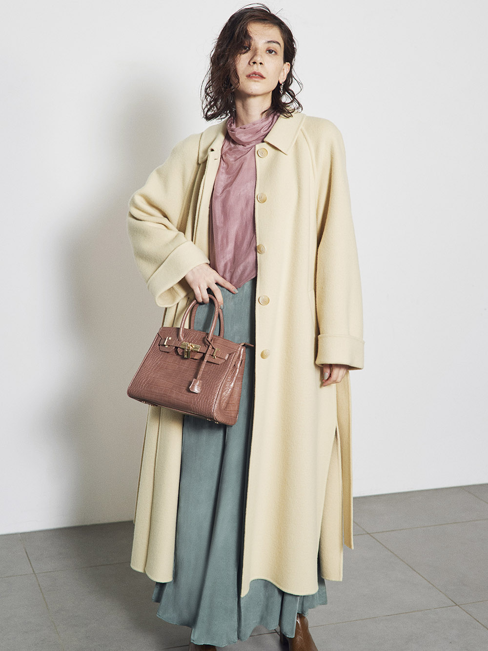 ステンカラーコート