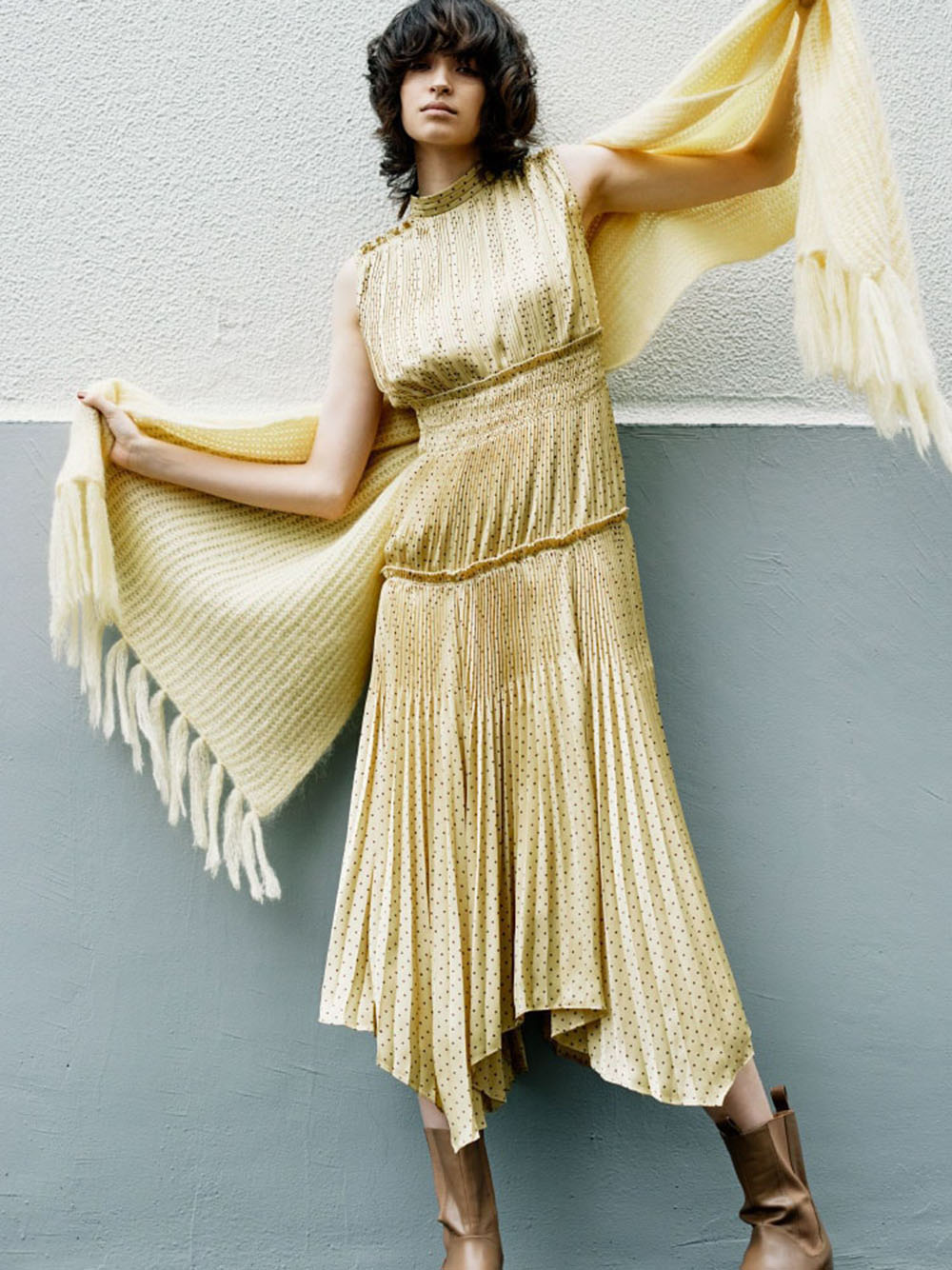 プリーツノースリワンピース