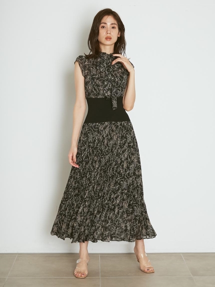 ウエストリブプリーツワンピース