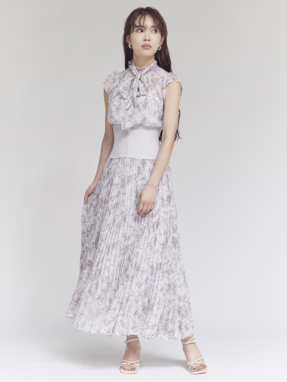 ウエストリブプリーツワンピース