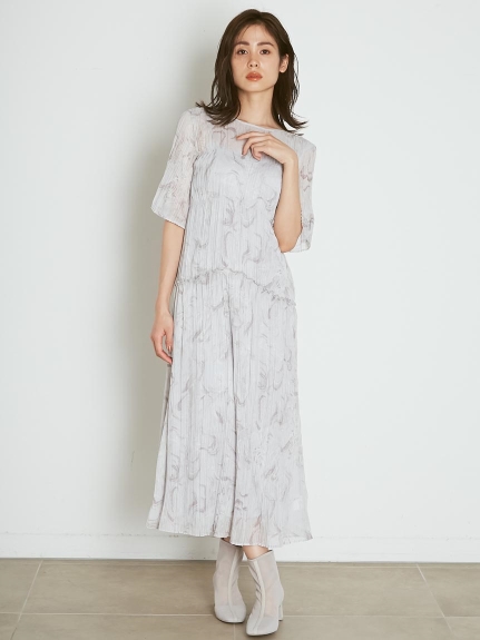 マーブルフラワープリーツワンピース