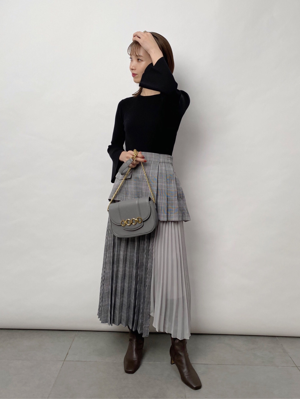 スイッチングプリーツスカート
