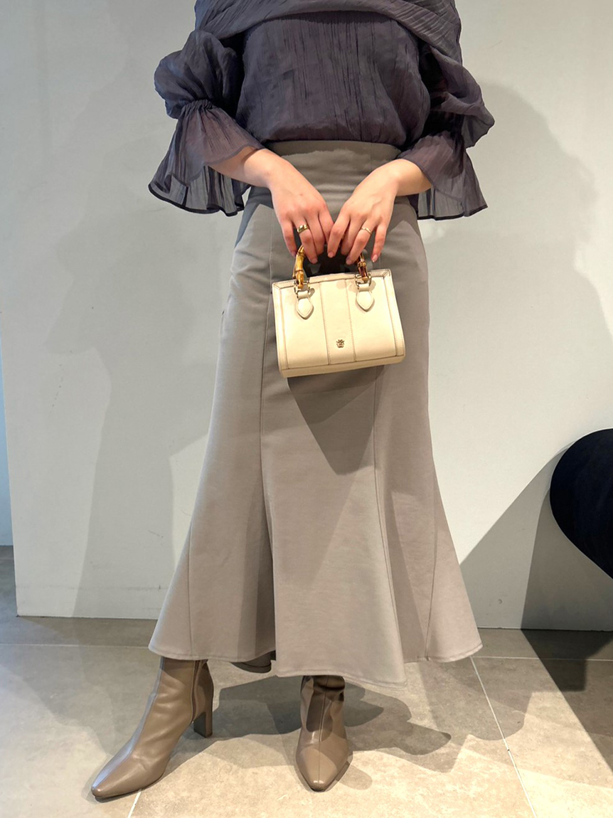 美品【SHE Tokyo】Odile  フィッシュテイル　スカートサックスグリーン