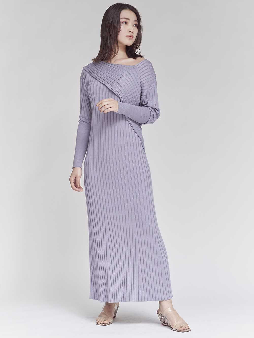 アシメワイドリブニットワンピース