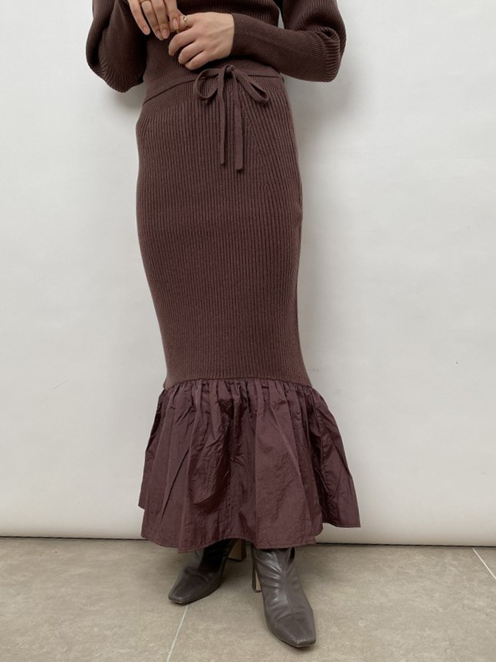 ヘムギャザードッキングスカート