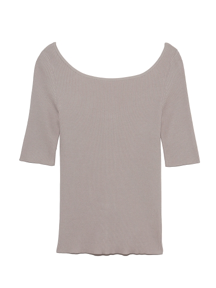 ボタンディティールニットプルオーバー