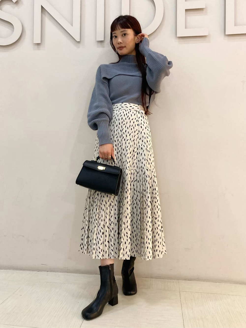 マイクロショートニットトップス ニット トップス Snidel スナイデル の通販サイト 公式