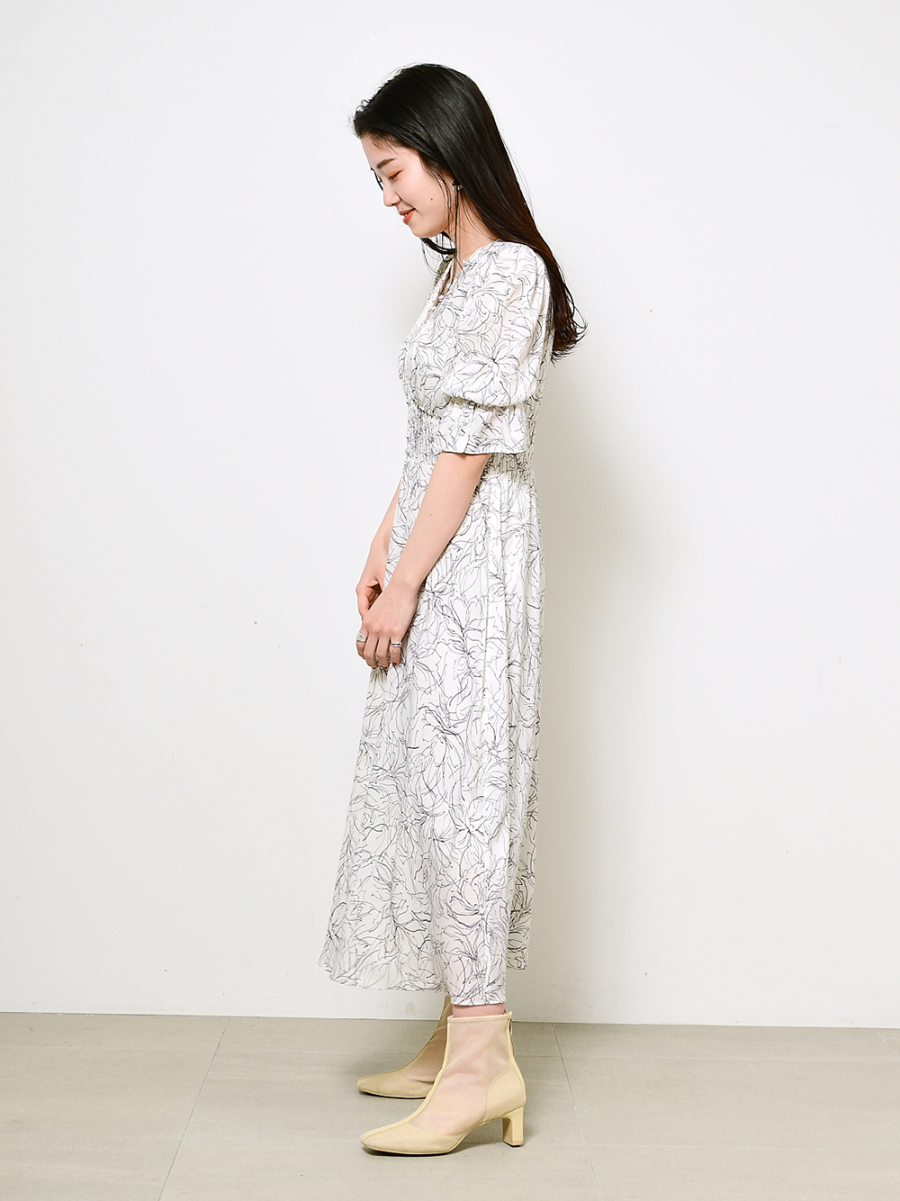 ラインフラワーウエストギャザーワンピース マキシ ロングワンピース ワンピース Snidel スナイデル の通販サイト 公式