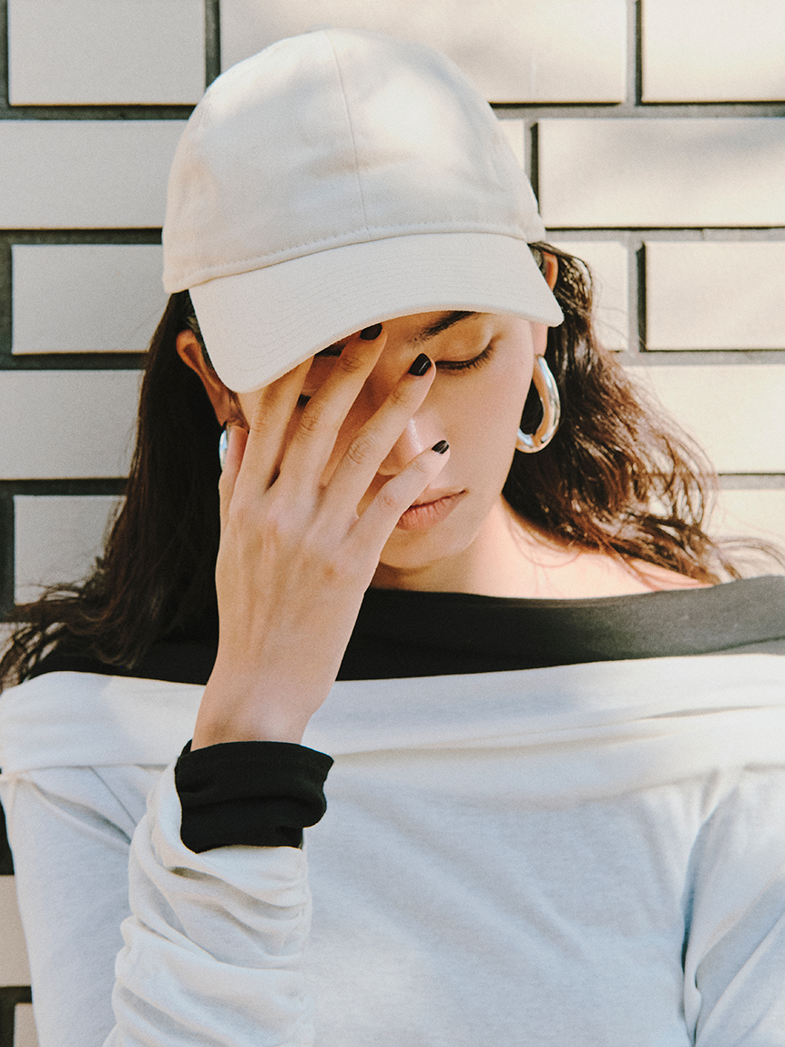 オフショルダーカットトップス(Tシャツ/カットソー)｜トップス