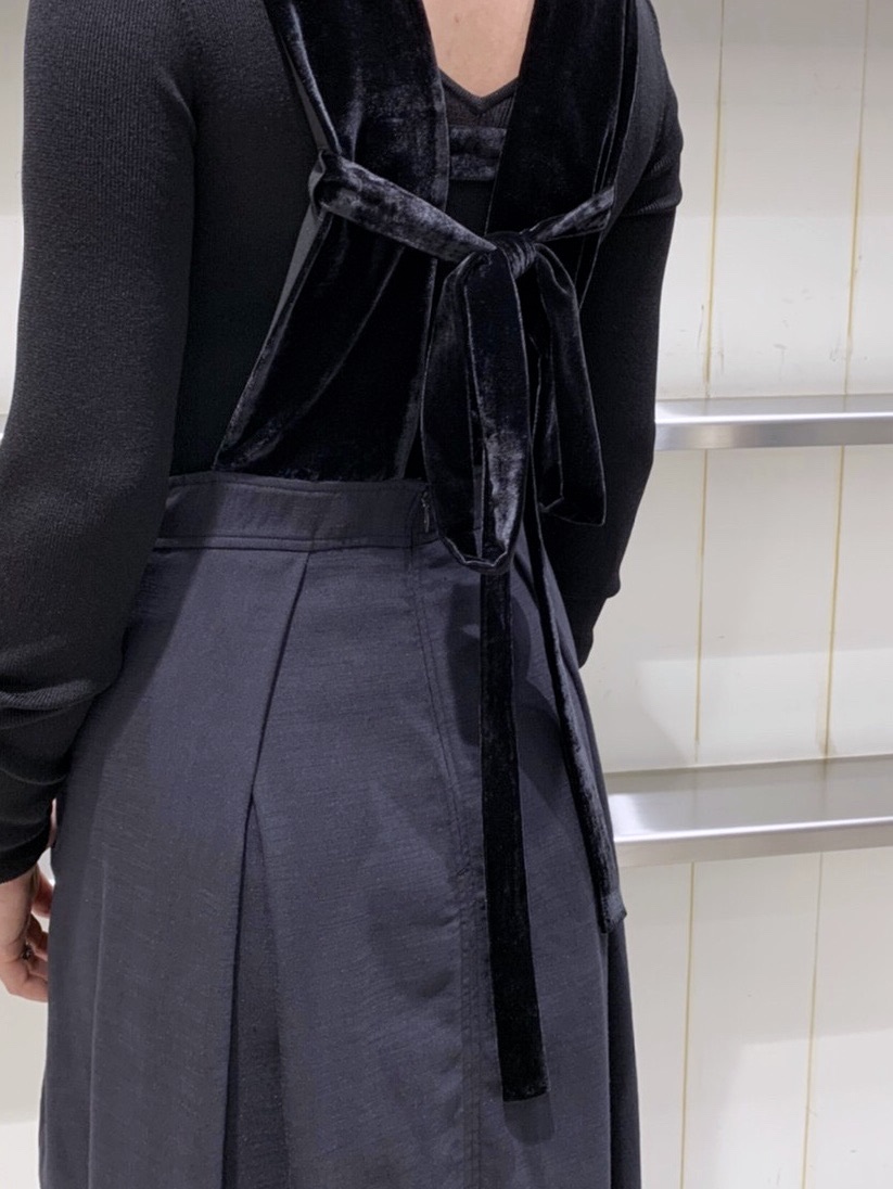 ベルベットサスペンダーワンピース その他 ワンピース Styling スタイリング の通販サイト 公式