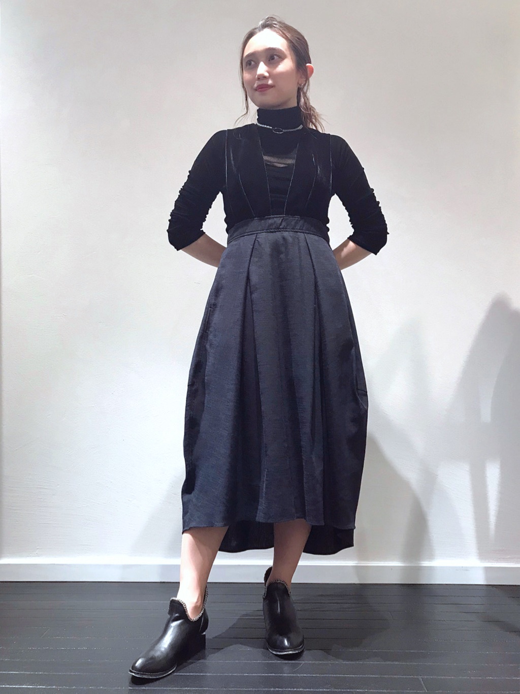 ベルベットサスペンダーワンピース その他 ワンピース Styling スタイリング の通販サイト 公式