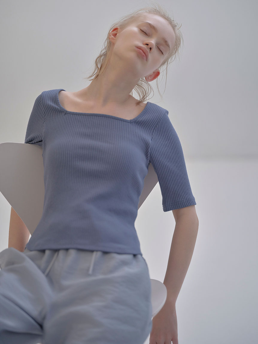 ハーフスリーブリブトップス（カップ付き）(Tシャツ・カットソー
