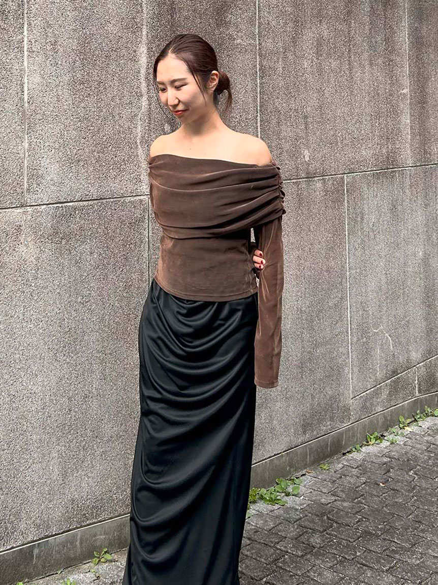 フロッキーチュールオフショルプルオーバー(Tシャツ・カットソー